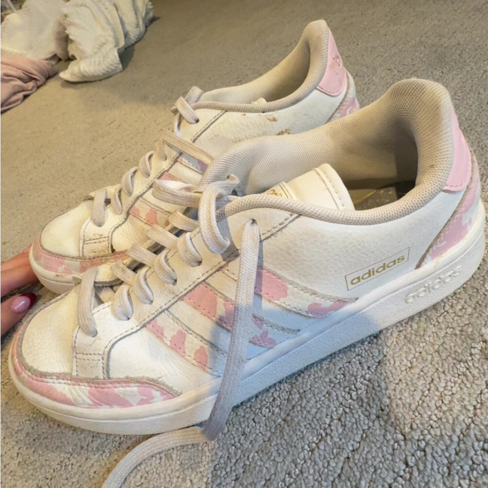 Adidas Women's White and Pink cow print Sneakers preppy cute pink adorable